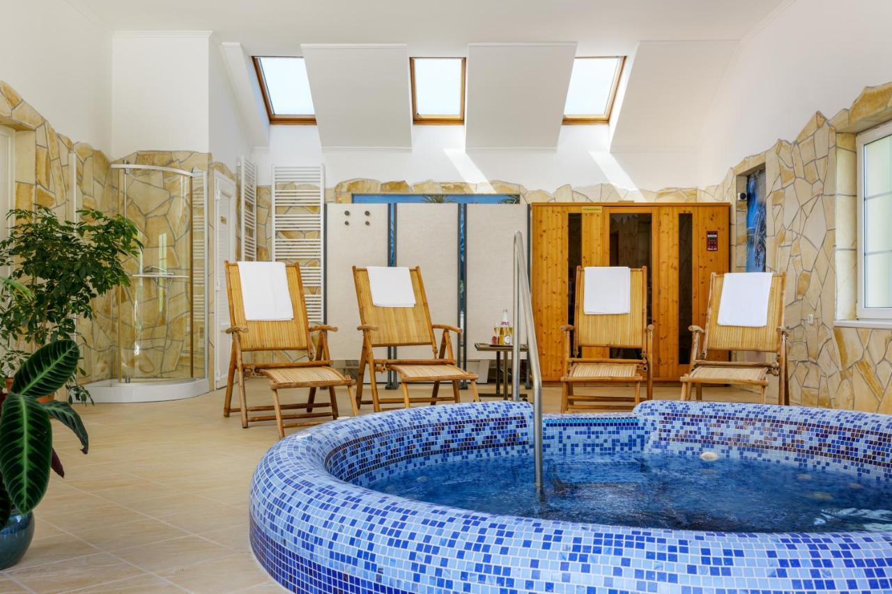 Rege - Wellness Resort House Eger Kültér fotó