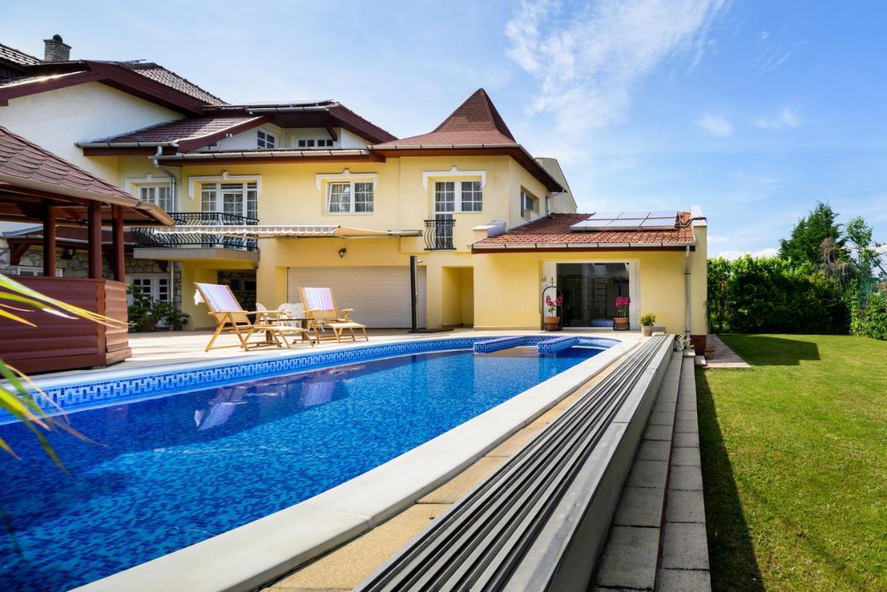 Rege - Wellness Resort House Eger Kültér fotó